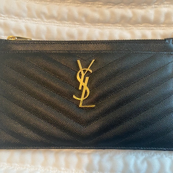 YSL POUCH MONOGRAM BILL POUCH IN GRAIN DE POUDRE EMBOSSED LEATHER gold hardware - Picture 4 of 10